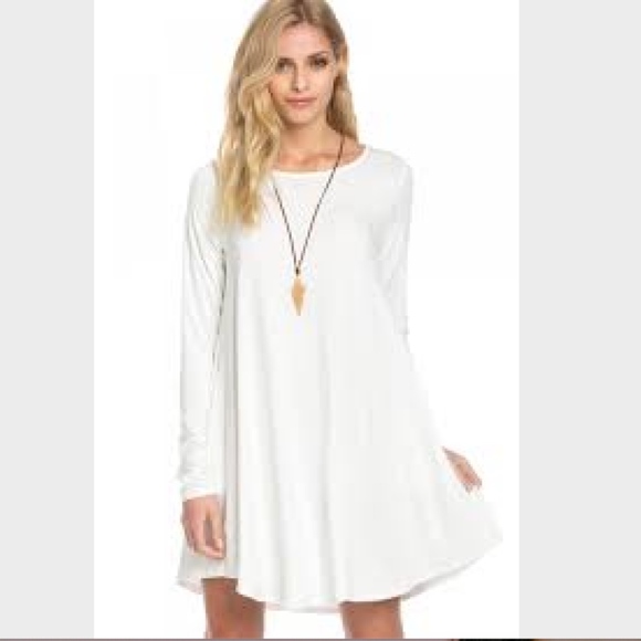 mittoshop Dresses & Skirts - Cream White T-shirt Dress with Pockets